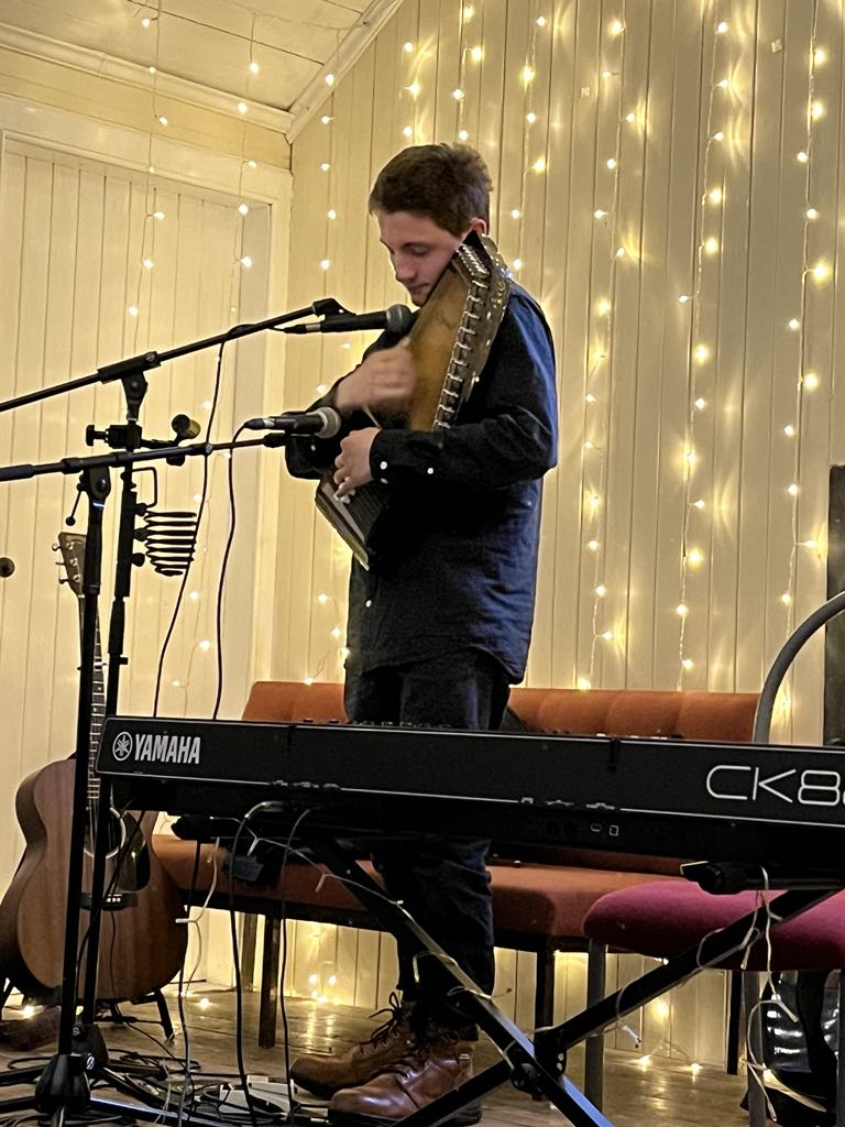 Sandy Fleming playing autoharp